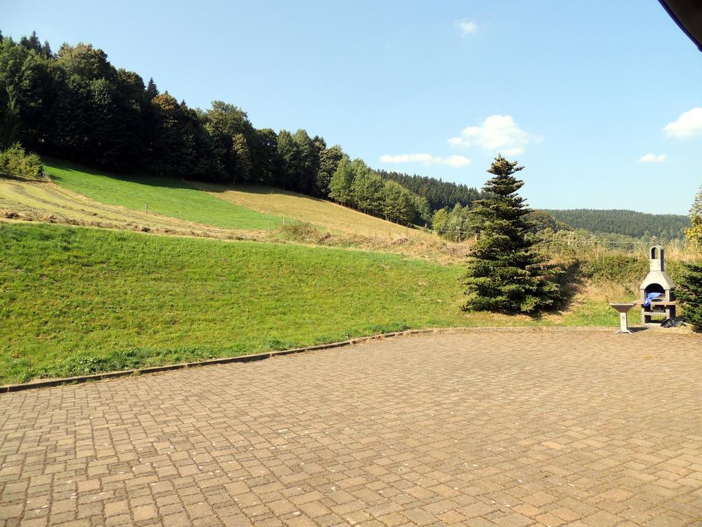 Gaestehaus Am Hirtenberg Брайтенбрун Екстериор снимка