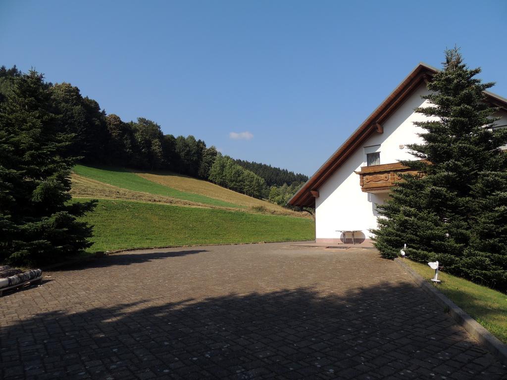 Gaestehaus Am Hirtenberg Брайтенбрун Екстериор снимка
