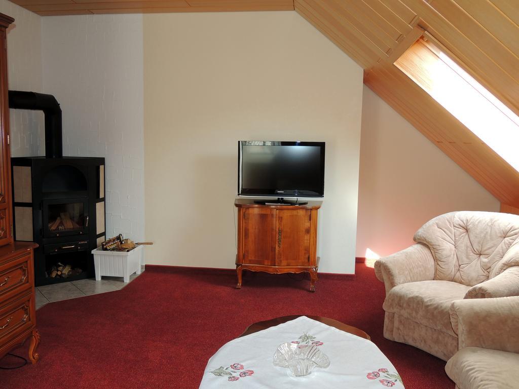 Gaestehaus Am Hirtenberg Брайтенбрун Екстериор снимка